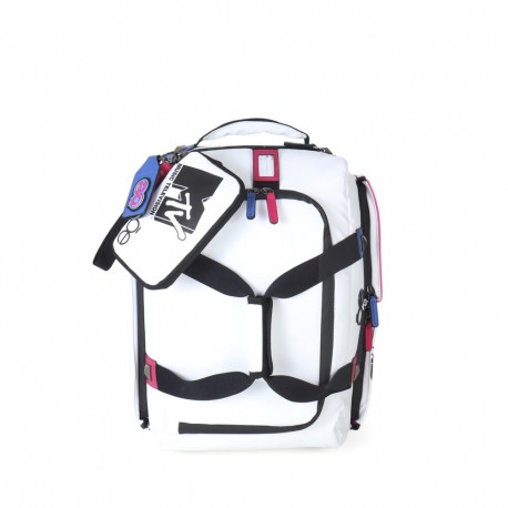 Duffle Bag MTV x Oe con Ruedas Resistente al Agua color Blanco